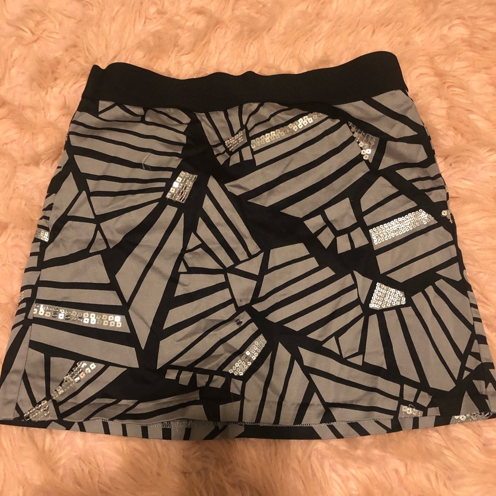 Kids black and grey skirt